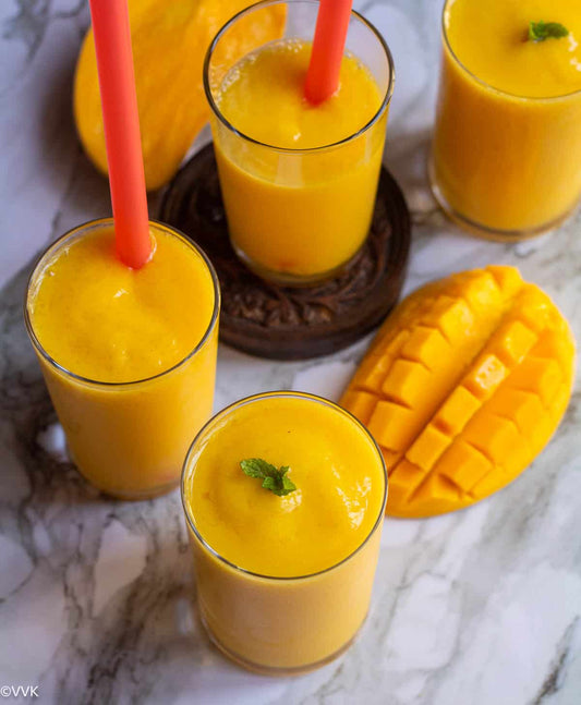 Golden Sunrise Smoothie: A Bright Start to Your Day